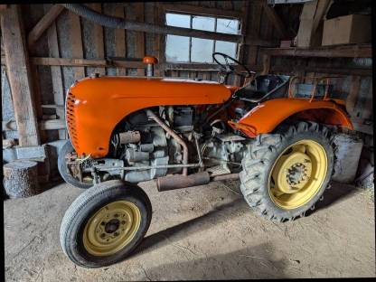 Steyr T86 mit Mähantrieb