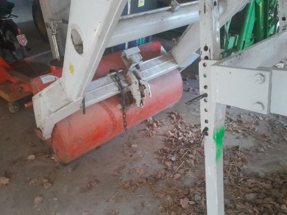 Bild 2:Frontlader Steyr