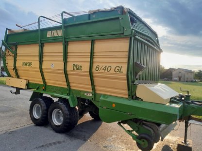 Krone Titan 6/40