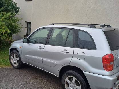 Verkaufe Toyota Rav 4
