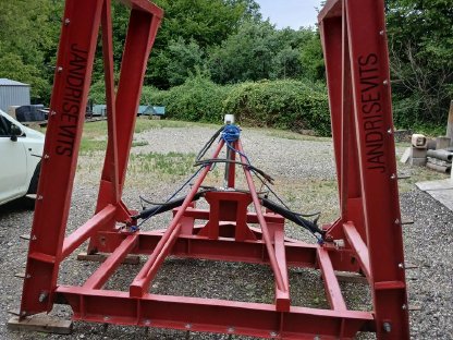 Bild 4:Kreiselegge,Ackerschleppe