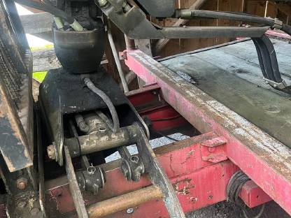 Bild 3:Holzanhänger