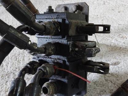 Bild 2:Same Explorer Traktor Heckhydraulik 4-Wege-Stg.