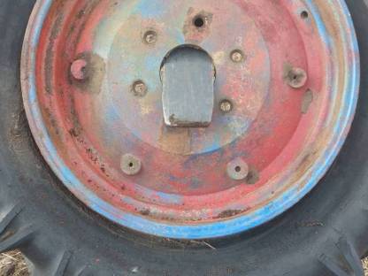 Bild 5:Reifen und Felge