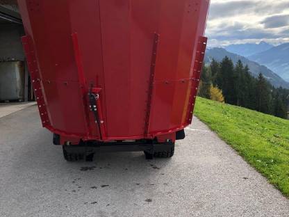 Bild 5:Futtermischwagen Kongskilde VM 14