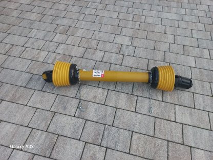 Neue Gelenkwelle mit Freilauf 8 PS