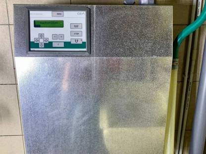 Westfalia Melkstand 2x4 Fischgräten mit Milchmengenmessung