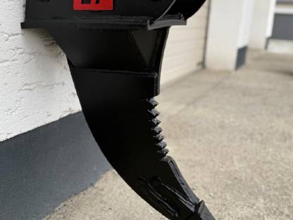 Bild 9:Baggerlöffel Reißzähne