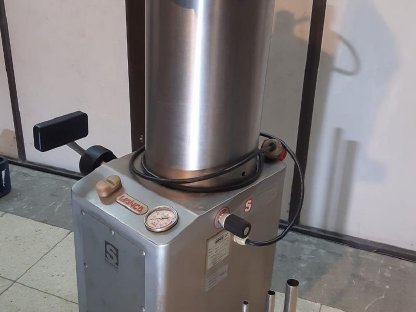 Entschwarter, Rauchanlage, Eiserzeuger, Cutter, Klimaraum