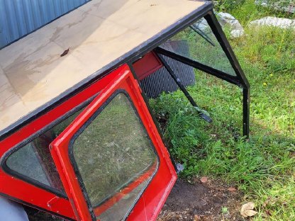 Bild 2:Traktordach Lindner 25