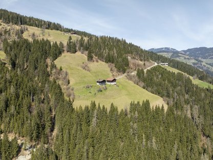 Bild 3:Wagrain: Landwirtschaftliches Anwesen in erhöhter Lage