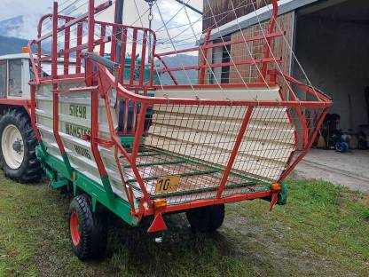 Bild 2:Steyr Hamster Ladewagen 8016