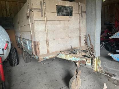 Einachsanhänger - Silierwagen - Hackgut