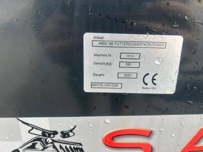 Bild 6:Futterfrässchaufel