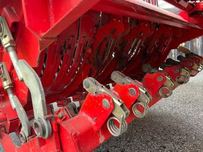 Bild 8:Pöttinger Ladewagen Ernteboss 2