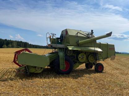 Bild 4:Mähdrescher Claas Protektor