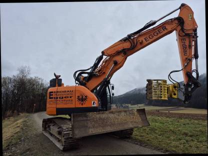Bild 3:Doosan Kurzheckbagger DX 235