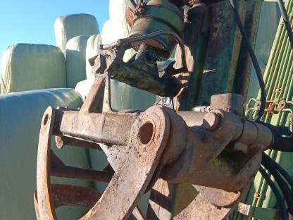 Bild 3:Holzzange Holzgreifer