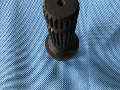 Bild 2:Zapfwellenstummel Steyr, Case, New Holland