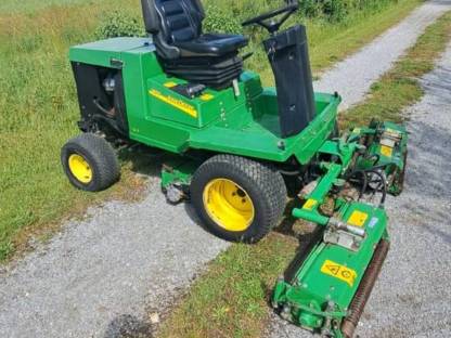 Bild 2:John Deere Spindelmäher