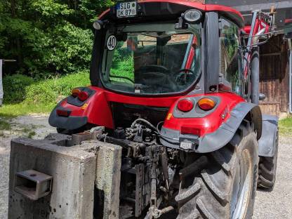 Bild 4:McCormick X4.35 Traktor
