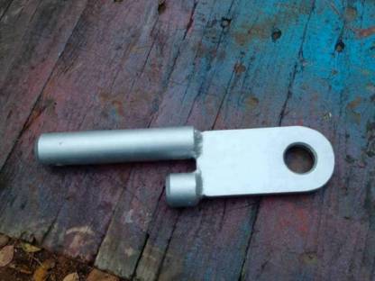 Bild 2:Doppelbolzen Deutz Oberlenker