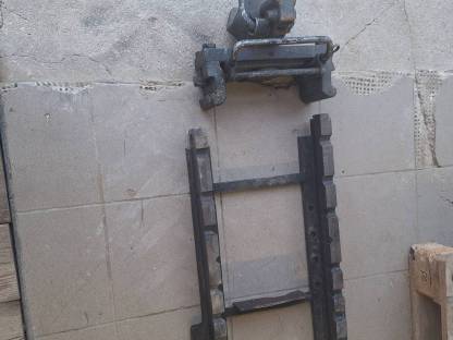 Bild 4:Anhängeschlitten und Zugmaul für Maxxum 5100 Serie