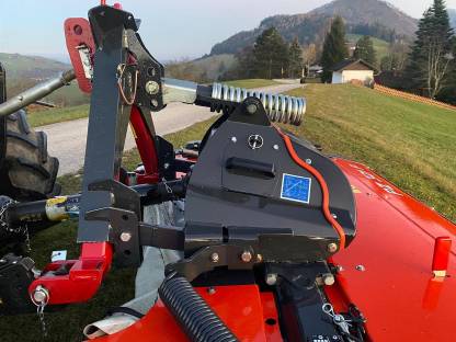 Frontmähwerk Kuhn PZ 321 F
