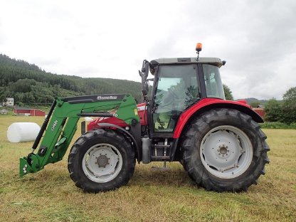 Massey Ferguson 5455
