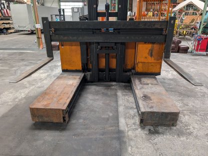 Bild 2:DIMOS Elektro-Mehrwege-Stapler EFY3004-R 3.000 kg