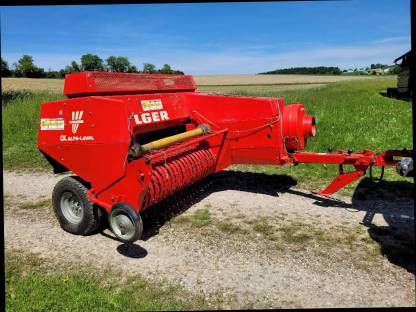 Bild 3:Kleinbackenpresse