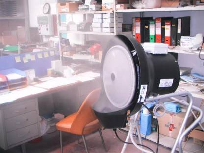 Bild 3:Sprühnebel Stallkühlung, Hallenkühlung, Rauchsysteme