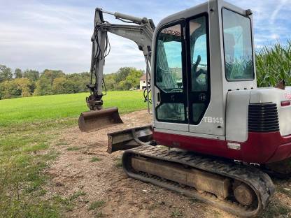 Takeuchi TB 145