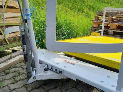 Bild 4:Anhänger Schwerlastträger hochwertige Ausführung