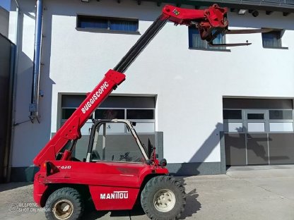 Verkaufe meinen MANITOU BT 420 Teleskoplader