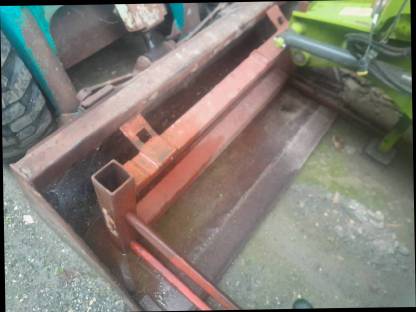 Bild 2:Belle Kompaktlader