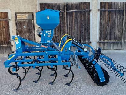 Bild 9:Agripol Leichtgrubber 4 m