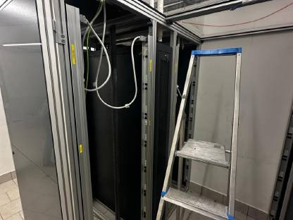 Bild 4:Serverraum inkl. Kühlung