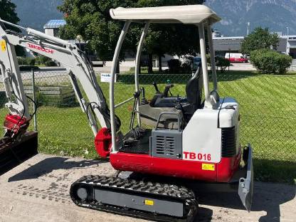 Takeuchi TB016