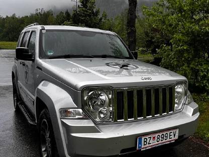 Jeep Cherokee 2,8 S Limited CRD Aut.