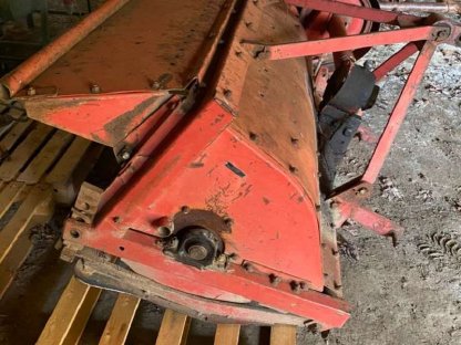 Taarup Mulcher SKT 1500, Palettengabel und Arbeitsbühne