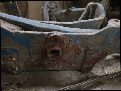 Bild 3:Hinter- und Vorderachsteile