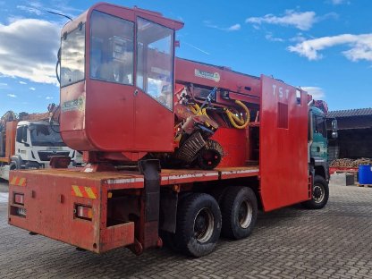 Bild 2:TST 400 auf MAN 6x6