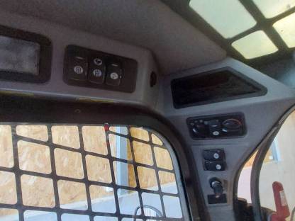 Bild 9:Caterpillar 262D XPS High Flow kompaktlader