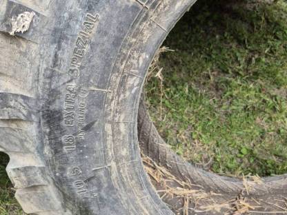 Bild 4:Verkaufe 2 Stk. Reifen 10.5-18