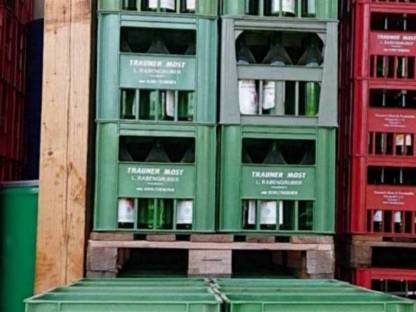 Bild 5:2 l Kronenkorkflaschen (Glasflaschen) ca. 1.350 Stk.