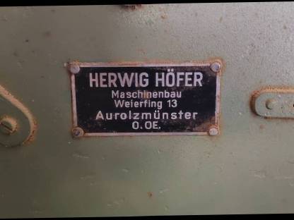 Bild 2:Stationäre Bandschleifmaschine