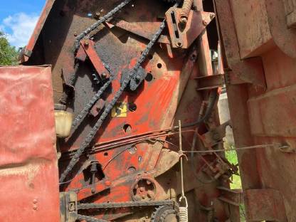 Bild 5:Fiatagri Rundballenpresse 5850 Cropcutter