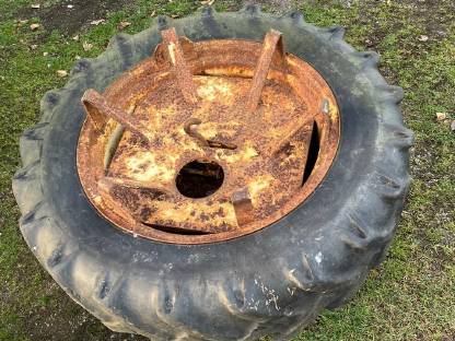 Bild 2:Zwillingsräder zu Steyr