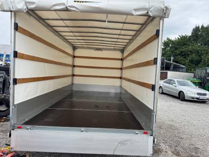 Bild 3:Anhänger Humer 3.500 kg Planenanhänger Hochlader Neuwertig